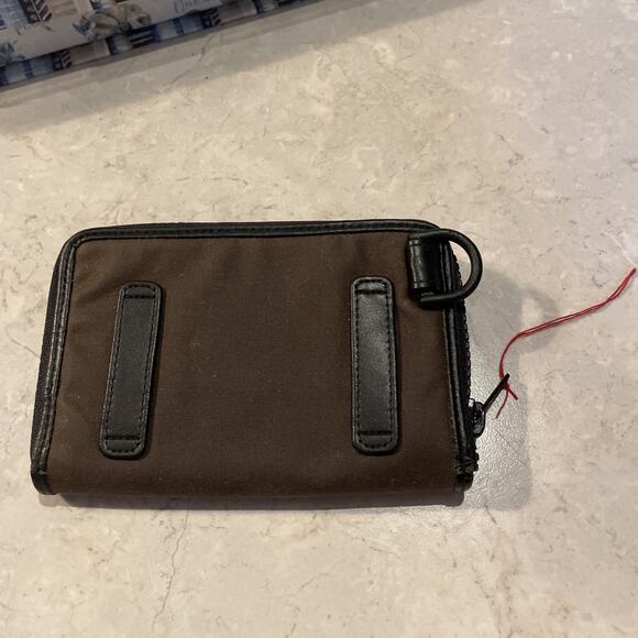 Buxton Unisex Belt Wallet Brown/black - Picture 1 of 9